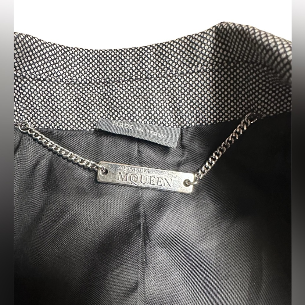Alexander McQueen Asymmetrical Draped Gray Blazer - Picture 11 of 14